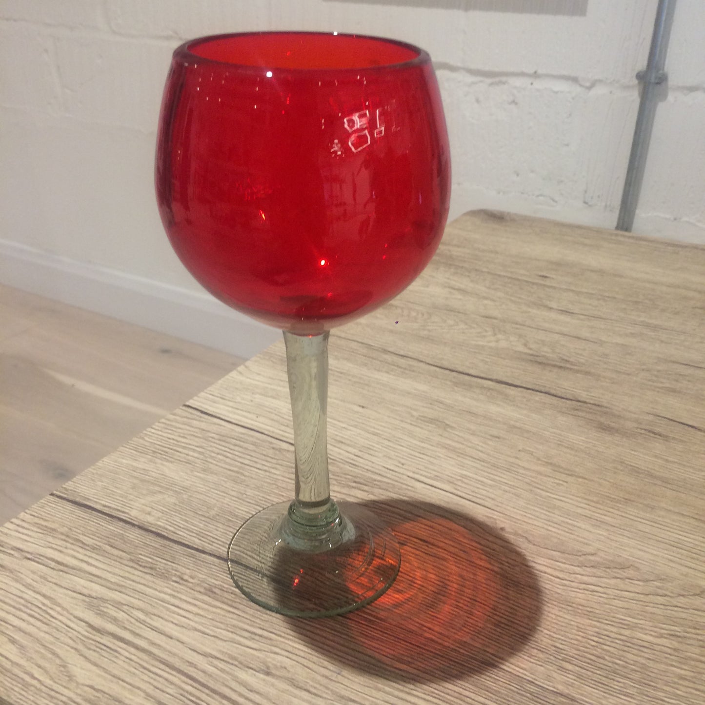 Hot Red - Wine Glass (one piece)